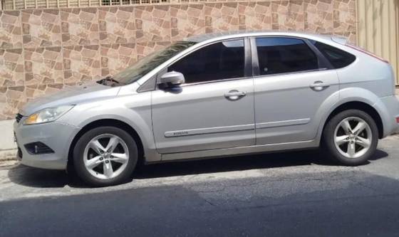FORD FOCUS 2.0 16V FLEX 4P AUTOMÁTICO
